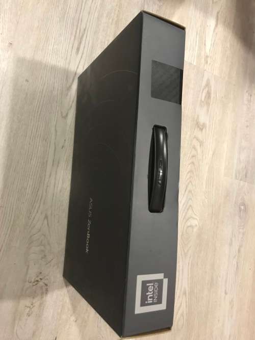 *BRAND NEW SEALED*LATEST ASUS ZENBOOK ULTRABOOK 11thGEN i5, 8GB RAM, 512SSD-WORTH 15k-GRAB IT@R9999